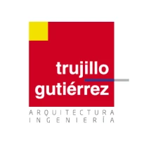 Logotipo con un gran cuadrado rojo con un pequeño cuadrado amarillo en la esquina superior izquierda. Dentro del cuadrado rojo están las palabras trujillo gutiérrez en blanco y líneas de texto grises, haciendo referencia a Torres del Bosque debajo con ARQUITECTURA INGENIERÍA.